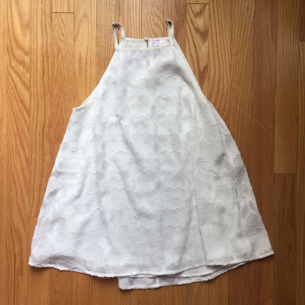 NWOT Francesca’s Flowy White Tank Top